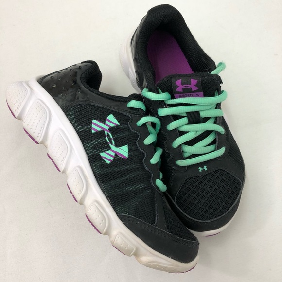 Under Armour Other - Girls Under Armour Tennis Shoes